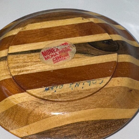 VTG Round Hand Turned Wooden Bowl Trinket Box Lid Multicoloured Jamaica *read* - Picture 6 of 8